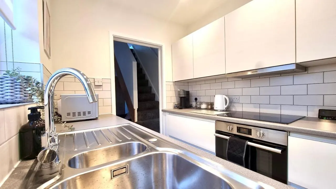 No.71 By Switchback Stays Cardiff Apartment